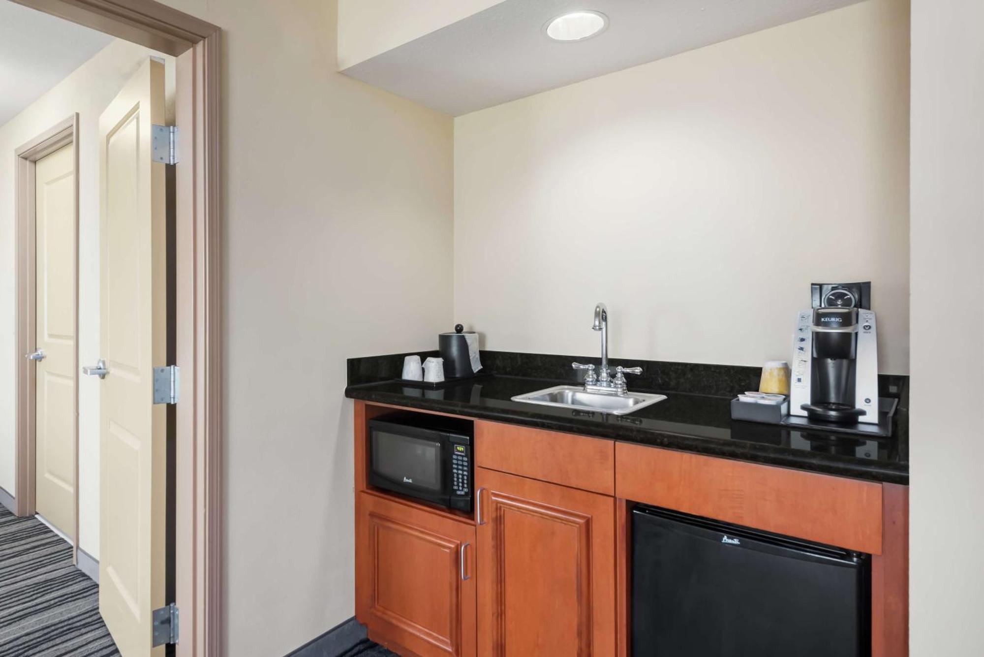 Hilton Garden St. Louis Shiloh/o'fallon Il 3* O'Fallon